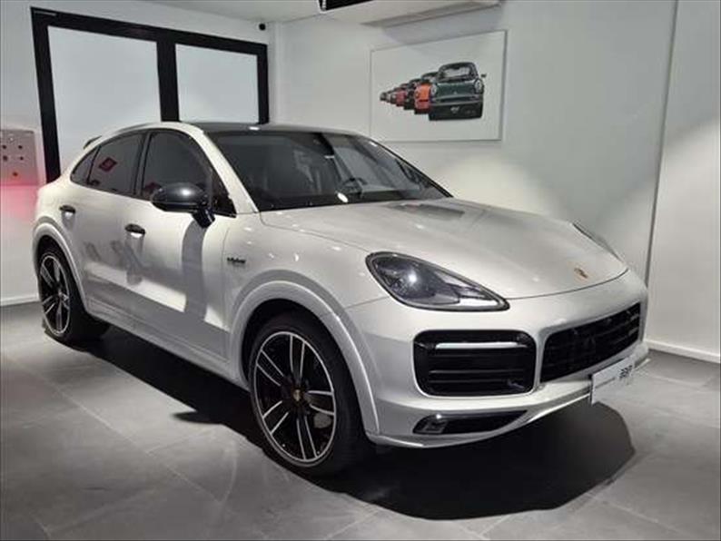 Porsche-CAYENNE-3.0 V6 E-hybrid Coupé Platinum Edition AWD S