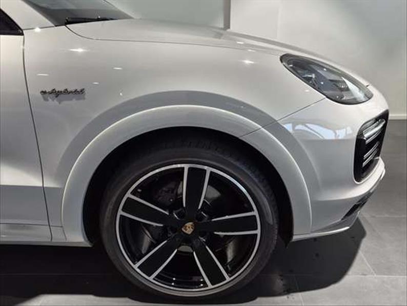 Porsche-CAYENNE-3.0 V6 E-hybrid Coupé Platinum Edition AWD S