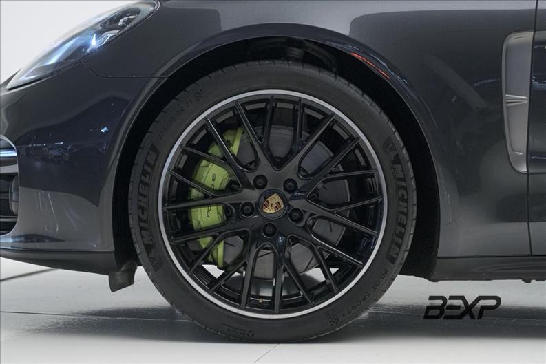 Porsche-PANAMERA-2.9 V6 E-hybrid 4 Platinum Edition