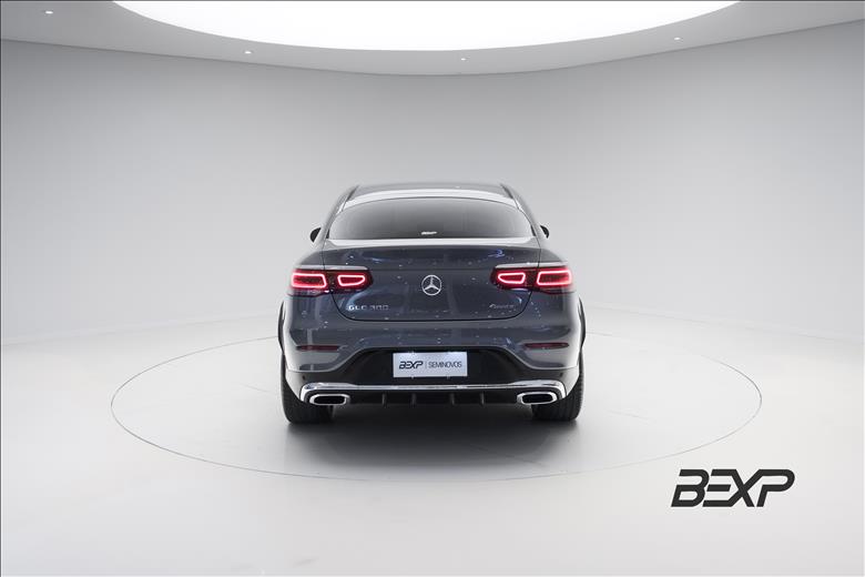 Mercedes-Benz-GLC 300-2.0 CGI Coupé 4matic