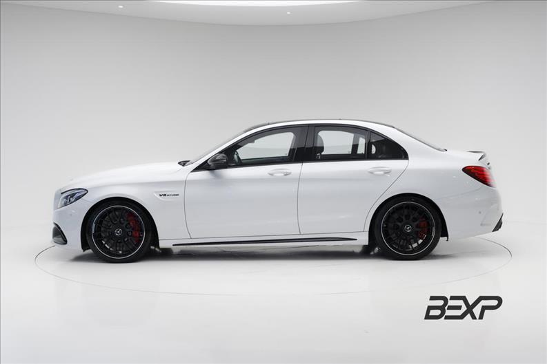 MERCEDES BENZ-C 63 AMG-4.0 V8 Turbo S Sedan