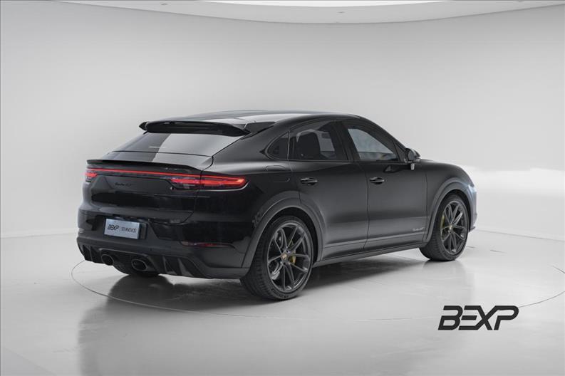 Porsche-CAYENNE-4.0 V8 Turbo GT Coupé AWD S