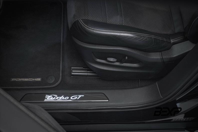 Porsche-CAYENNE-4.0 V8 Turbo GT Coupé AWD S