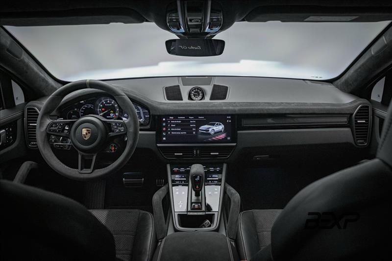 Porsche-CAYENNE-4.0 V8 Turbo GT Coupé AWD S