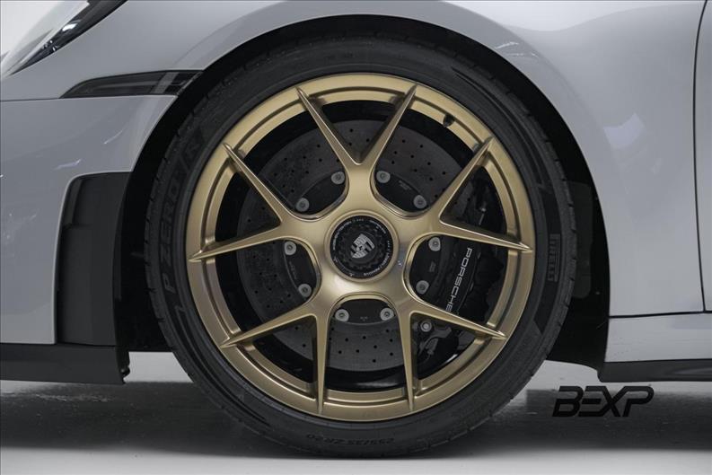 Porsche-911-4.0 24V H6 GT3 Touring