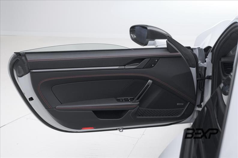 Porsche-911-4.0 24V H6 GT3 Touring