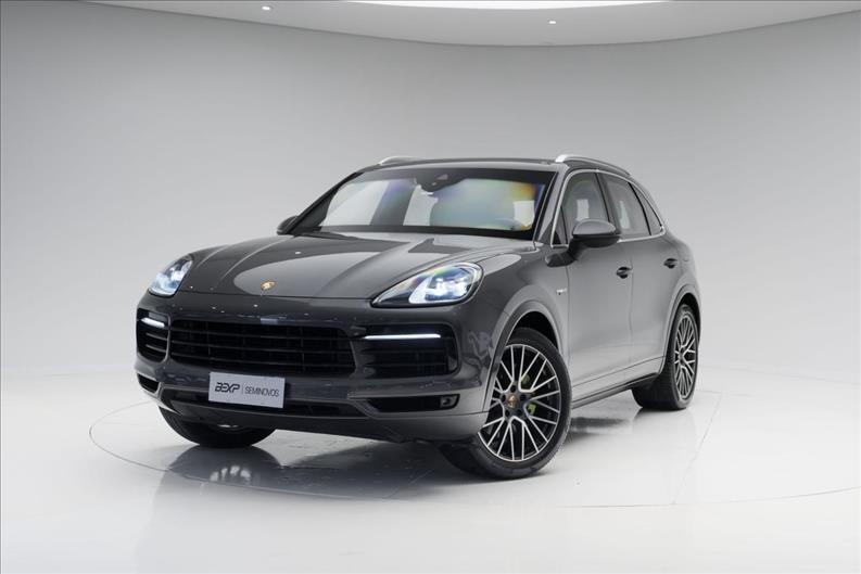 3.0 V6 E-hybrid AWD S