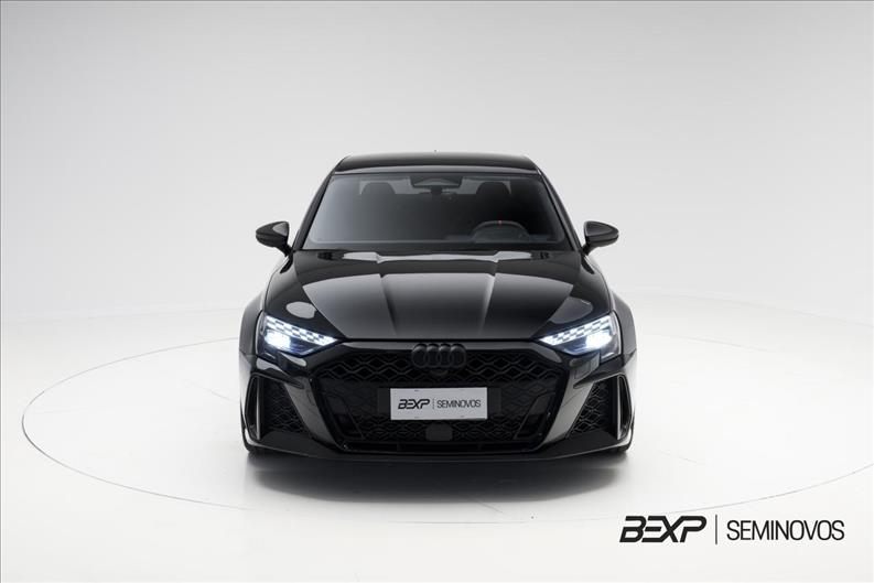 Audi-RS3-2.5 TFSI Sedan Track Quattro