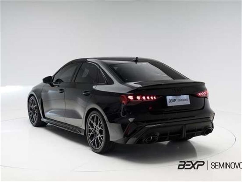 Audi-RS3-2.5 TFSI Sedan Track Quattro