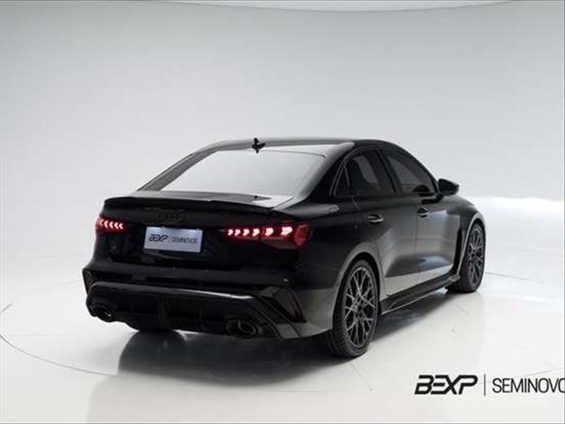 Audi-RS3-2.5 TFSI Sedan Track Quattro