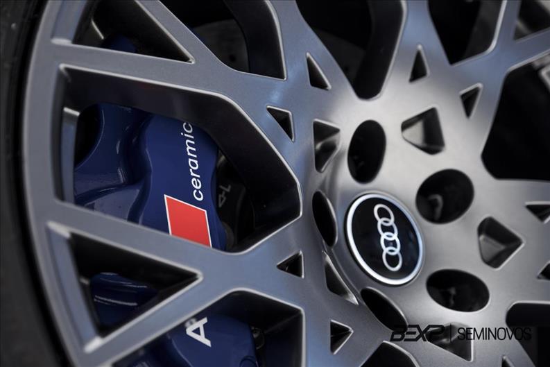 Audi-RS3-2.5 TFSI Sedan Track Quattro