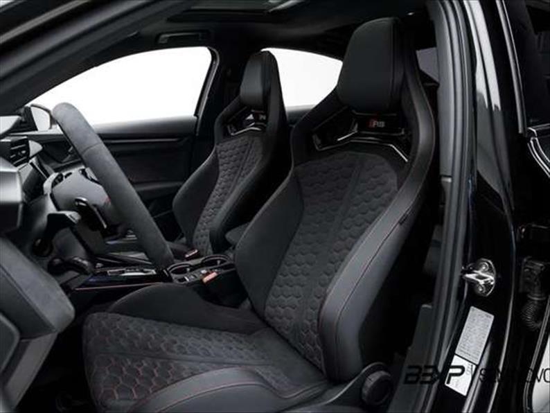 Audi-RS3-2.5 TFSI Sedan Track Quattro