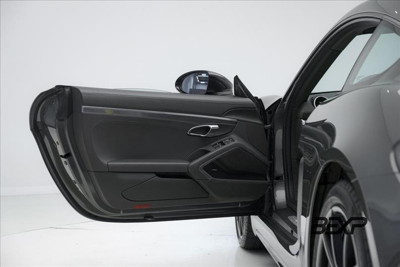 Porsche-718-2.0 16V H4 Cayman