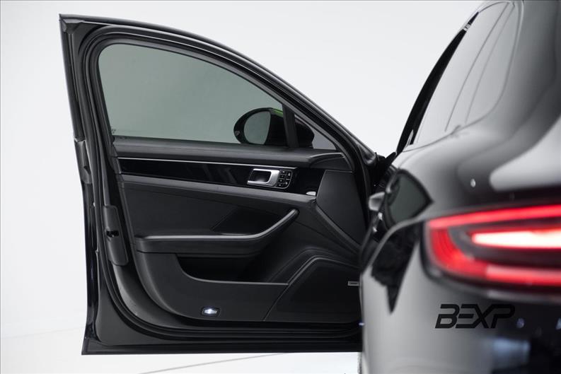 Porsche-PANAMERA-2.9 V6 E-hybrid 4 Sport Turismo