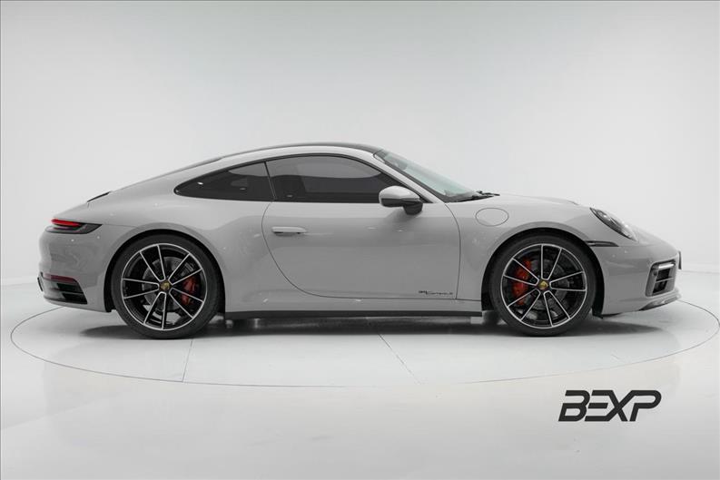 Porsche-911-3.0 24V H6 Carrera