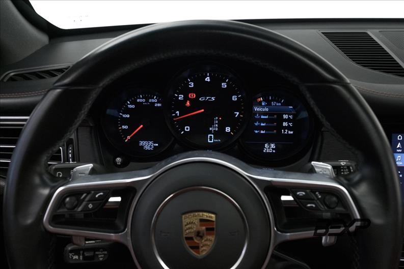 Porsche-MACAN-2.9 GTS 24V V6