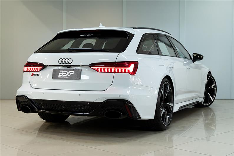 Audi-RS6-4.0 Avant V8 Twinturbo Mhev