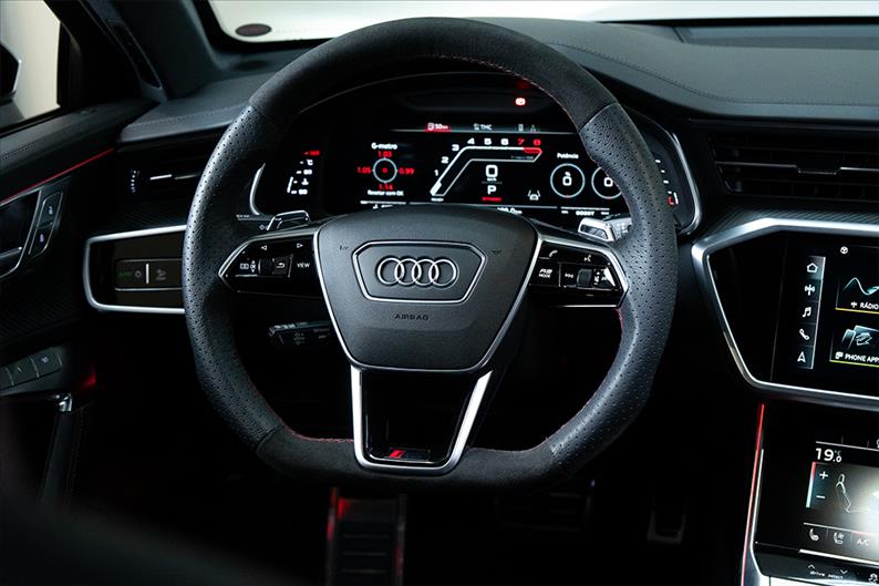 Audi-RS6-4.0 Avant V8 Twinturbo Mhev