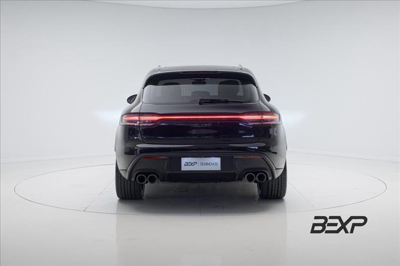 Porsche-MACAN-2.0 Turbo T