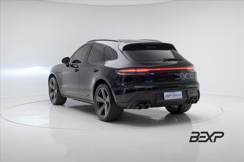Porsche-MACAN-2.0 Turbo T