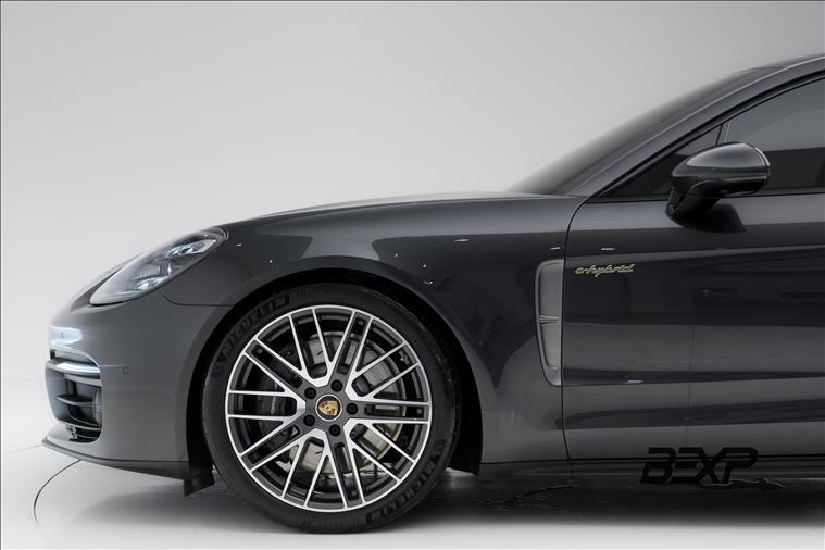 Porsche-PANAMERA-2.9 V6 E-hybrid 4 Platinum Edition