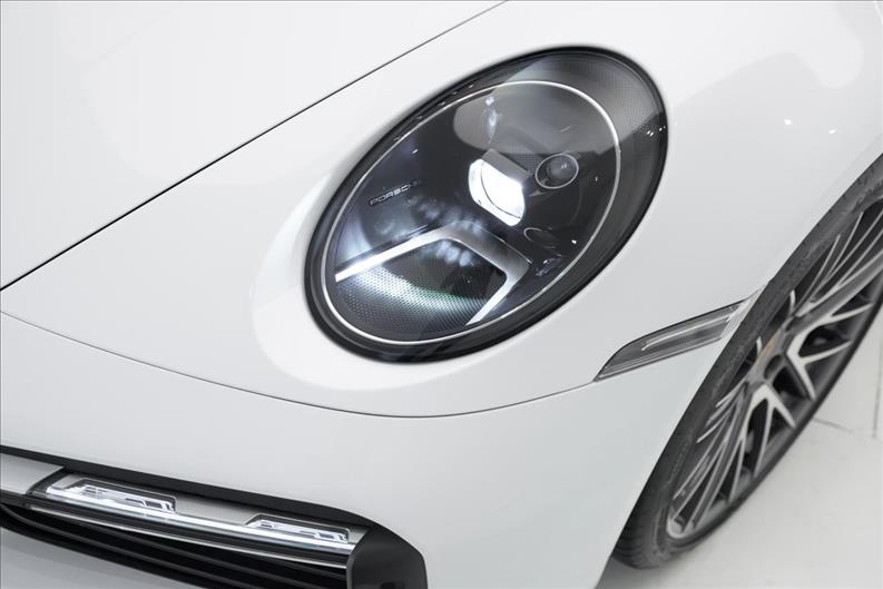 Porsche-911-3.8 24V H6 Turbo