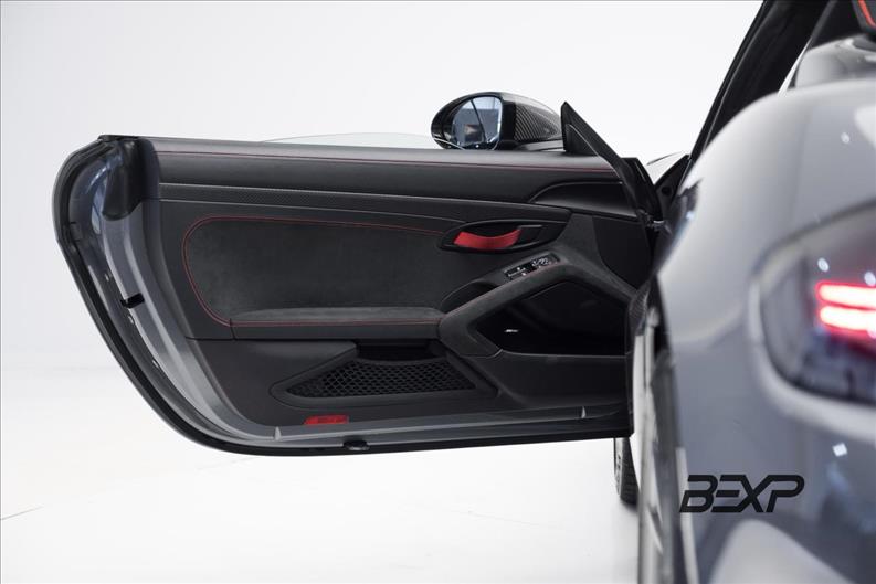 Porsche-718-4.0 H6 Spyder RS