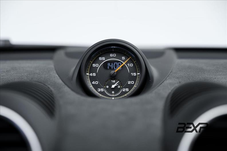 Porsche-718-4.0 H6 Spyder RS