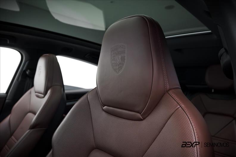 Porsche-CAYENNE-3.0 V6 E-hybrid Coupé AWD S