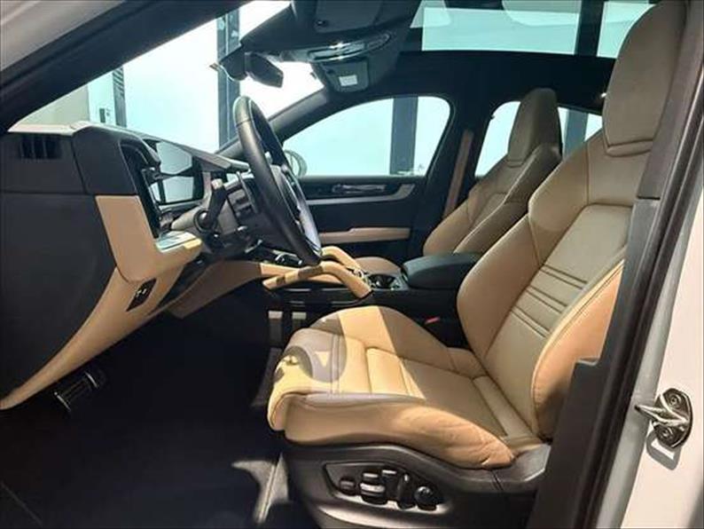 Porsche-CAYENNE-3.0 V6 E-hybrid Coupé AWD S