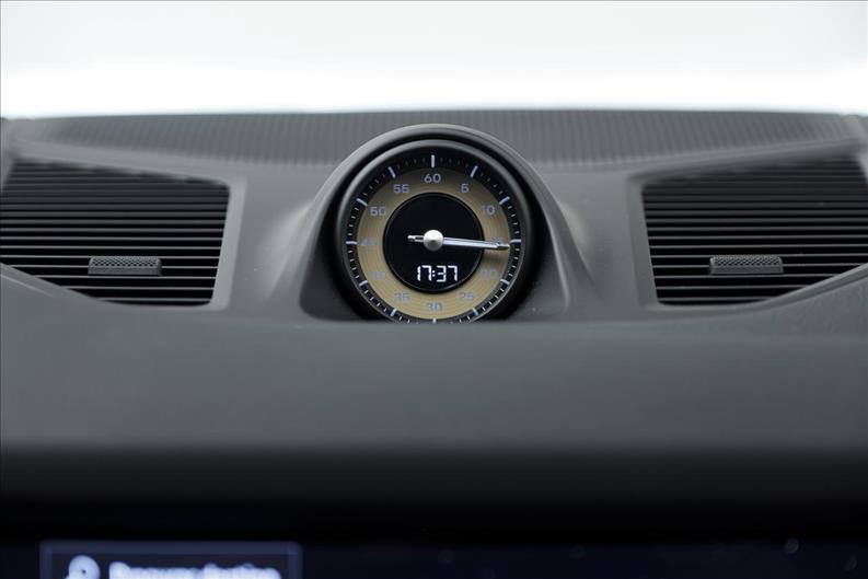 Porsche-CAYENNE-3.0 V6 E-hybrid Coupé AWD S