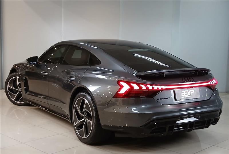 Audi-E-TRON GT-3.9 3100 I6 24V
