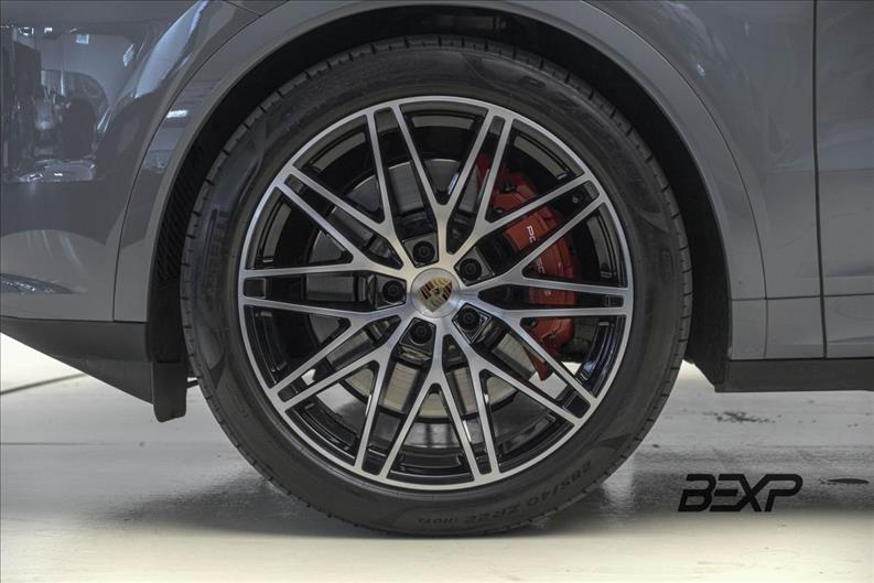 Porsche-CAYENNE-3.0 V6 S E-hybrid Coupé AWD S
