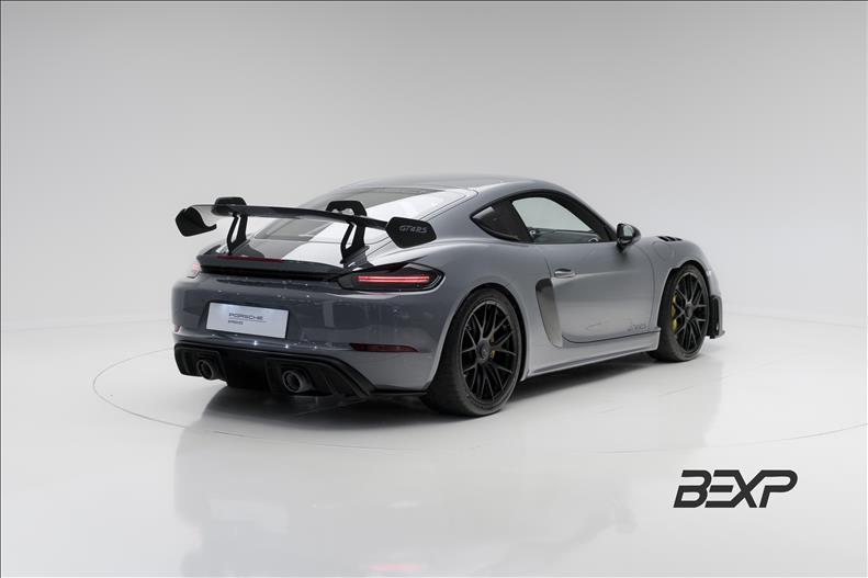 Porsche-718-4.0 H6 Cayman GT4 RS