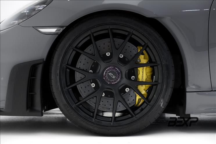 Porsche-718-4.0 H6 Cayman GT4 RS