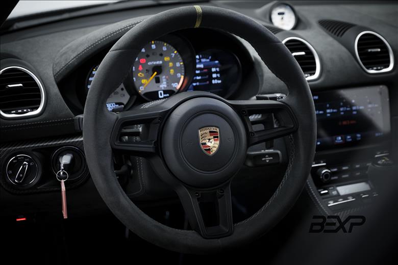 Porsche-718-4.0 H6 Cayman GT4 RS