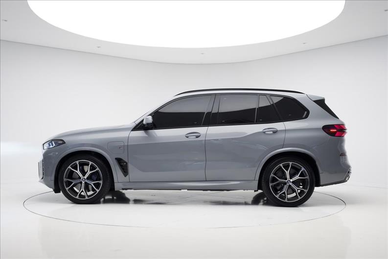 BMW-X5-3.0 I6 Turbo 50E M Sport