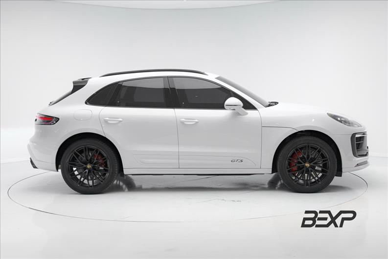 Porsche-MACAN-2.9 V6 Biturbo GTS