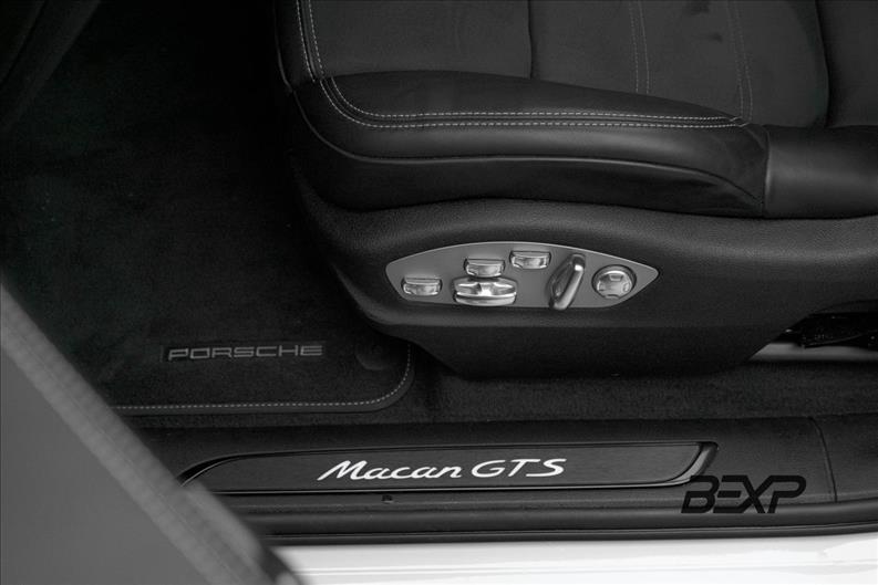 Porsche-MACAN-2.9 V6 Biturbo GTS