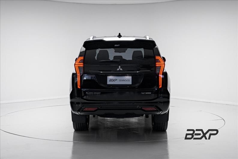 Mitsubishi-PAJERO SPORT-2.4 16V Mivec Turbo Legend Black AWD