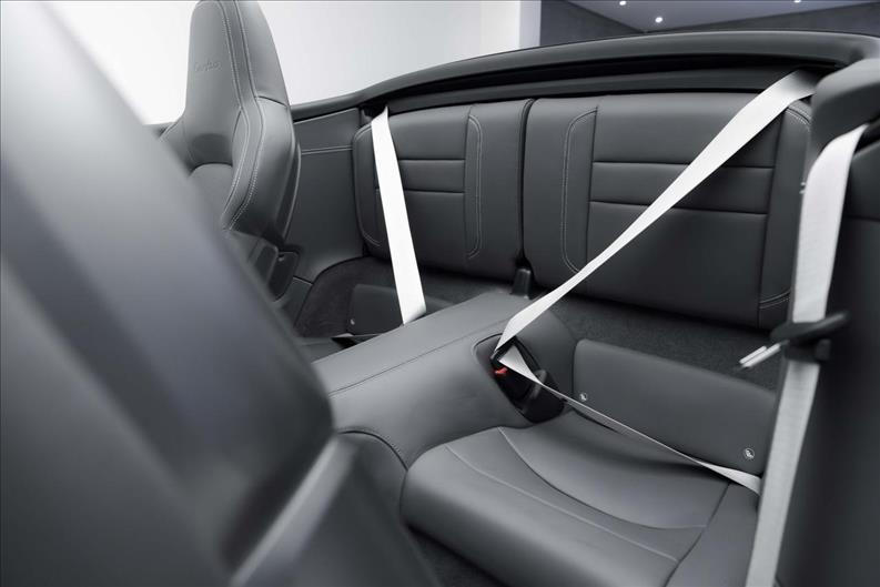 Porsche-911-3.8 24V H6 Turbo Cabriolet