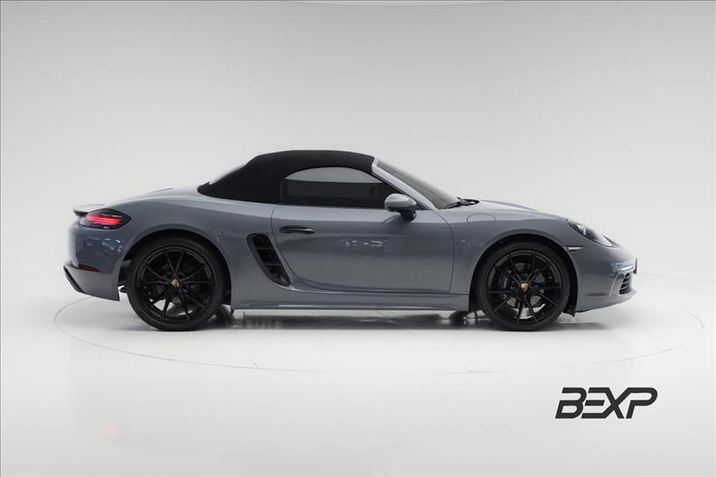 Porsche-718-2.0 16V H4 Boxster