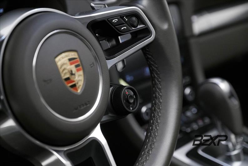 Porsche-718-2.0 16V H4 Boxster