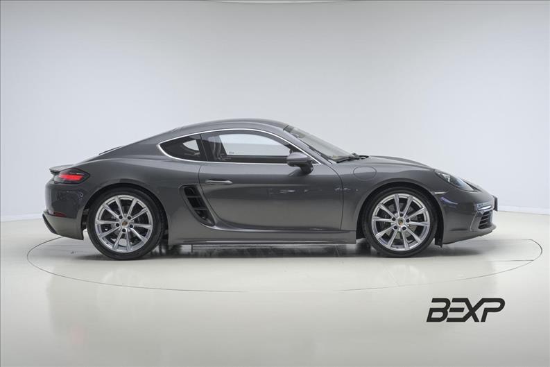 Porsche-718-2.0 16V H4 Cayman
