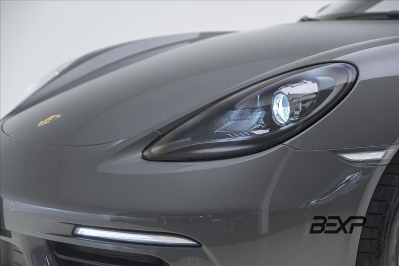 Porsche-718-2.0 16V H4 Cayman