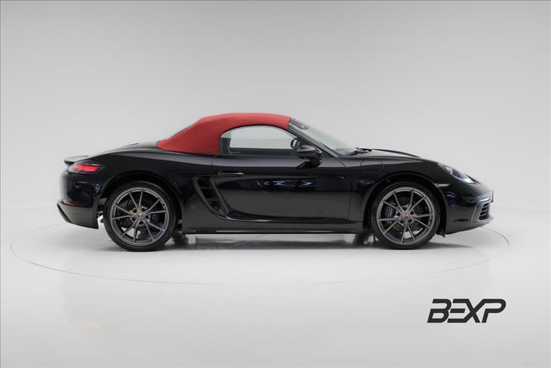 Porsche-718-2.0 16V H4 Boxster
