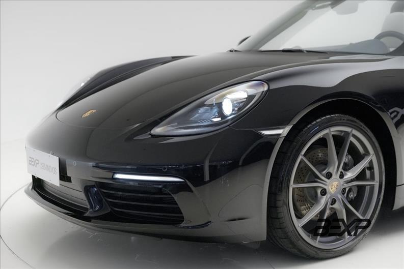 Porsche-718-2.0 16V H4 Boxster