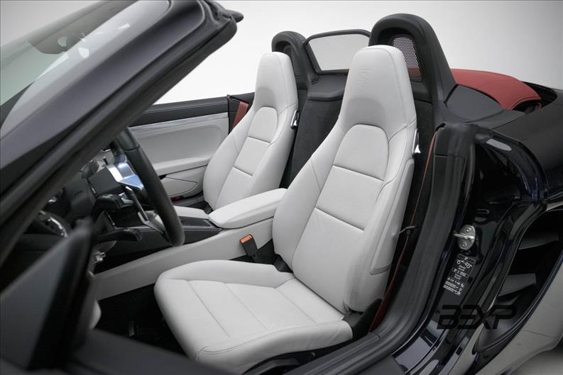 Porsche-718-2.0 16V H4 Boxster