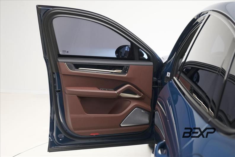 Porsche-CAYENNE-3.0 V6 E-hybrid Coupé AWD S