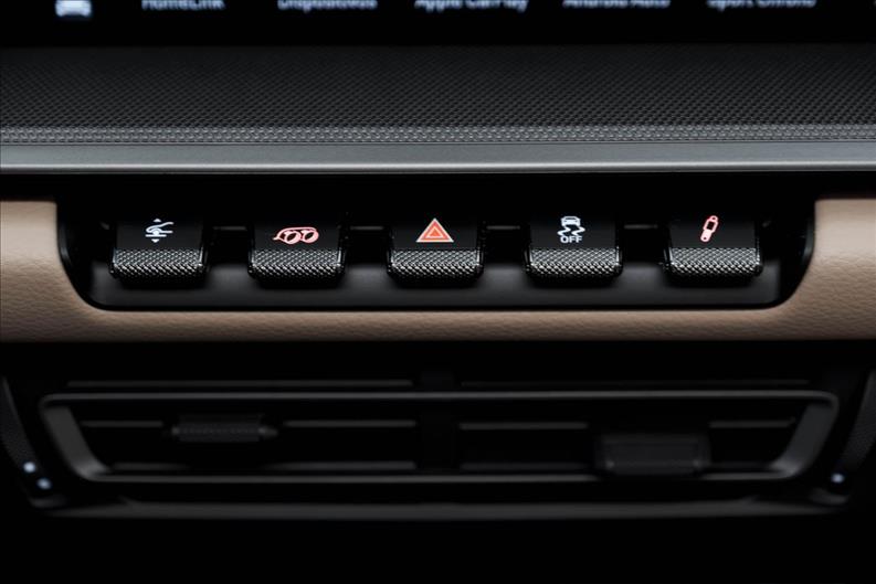 Porsche-911-3.0 24V H6 Carrera